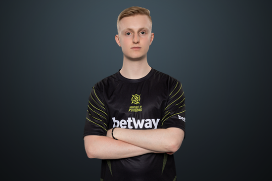 全面解析墨子出装策略助你成为国服辅助高手